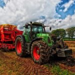 tractor, rural, farm-385681.jpg